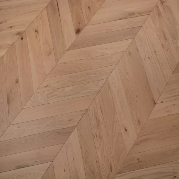 Primrose Hill Chevron Engineered Oak IO - Image 4