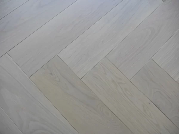 Bayswater Prime Oak Engineered Herringbone  PBO - Image 3