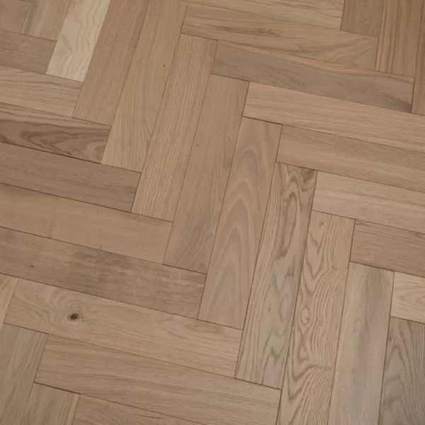 Victoria Oak Engineered Herringbone IL - Image 3