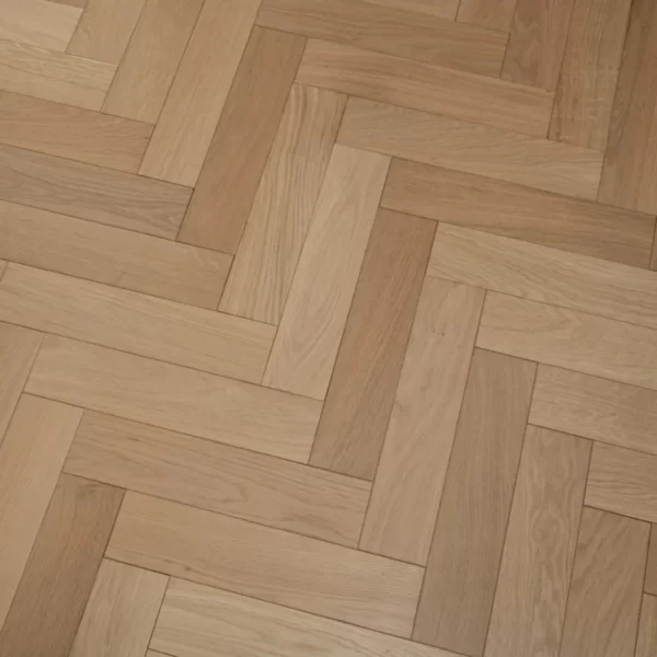 Victoria Prime Oak Engineered Herringbone PIL - Image 3