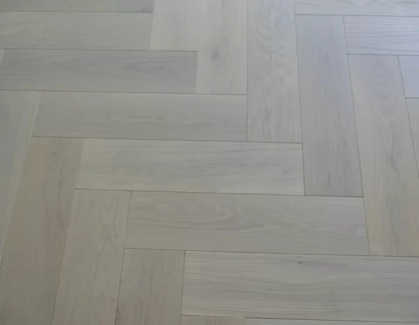 Victoria Oak Engineered Herringbone WWUVO - Image 3