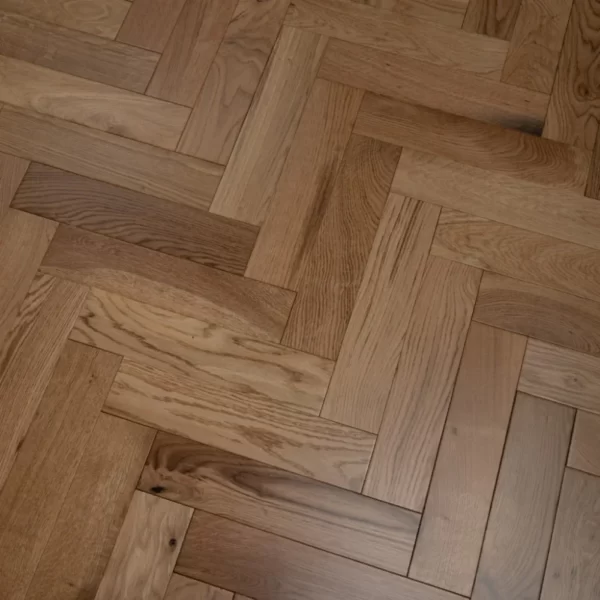 Islington Engineered Oak Herringbone L - Image 3