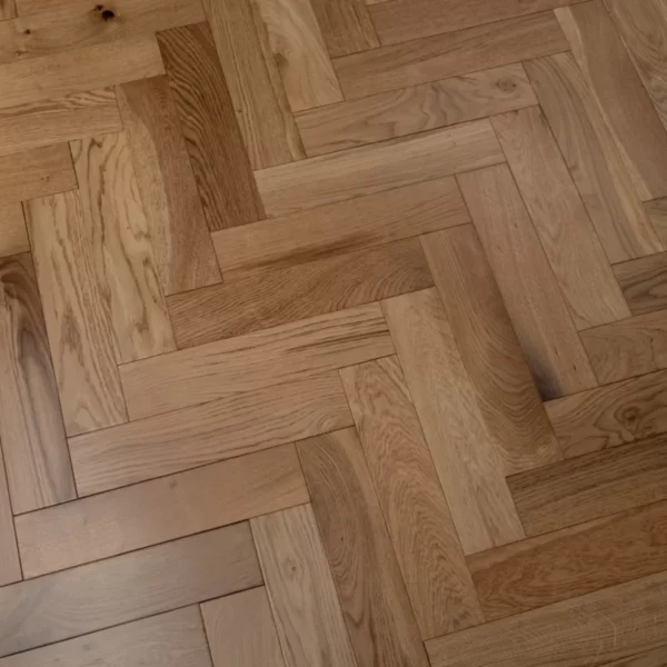 Islington Engineered Oak Herringbone L - Image 4